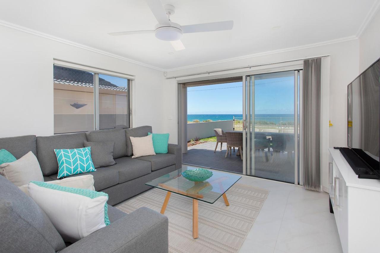 Seabreeze Stays On The Beach Barrack Point Экстерьер фото