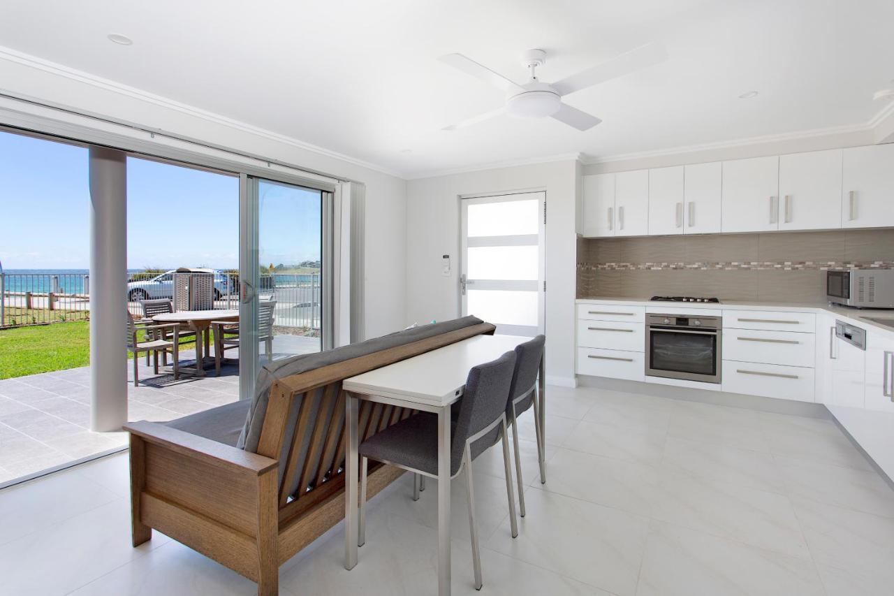 Seabreeze Stays On The Beach Barrack Point Экстерьер фото